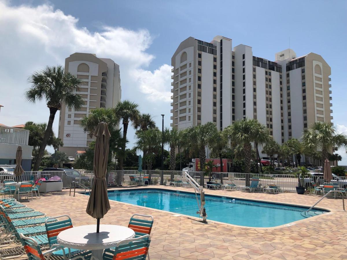 Pelican Pointe Hotel Clearwater Beach Exterior foto