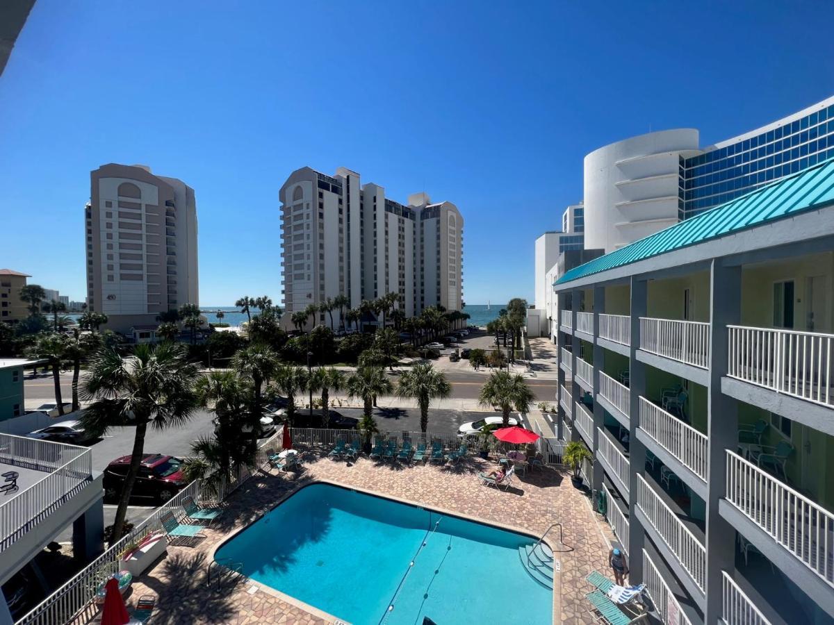 Pelican Pointe Hotel Clearwater Beach Exterior foto