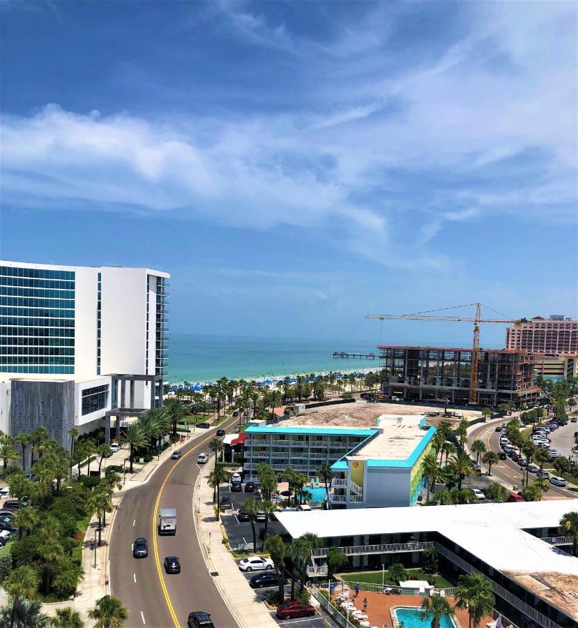Pelican Pointe Hotel Clearwater Beach Exterior foto